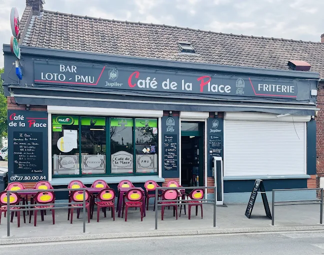 Café De La Place