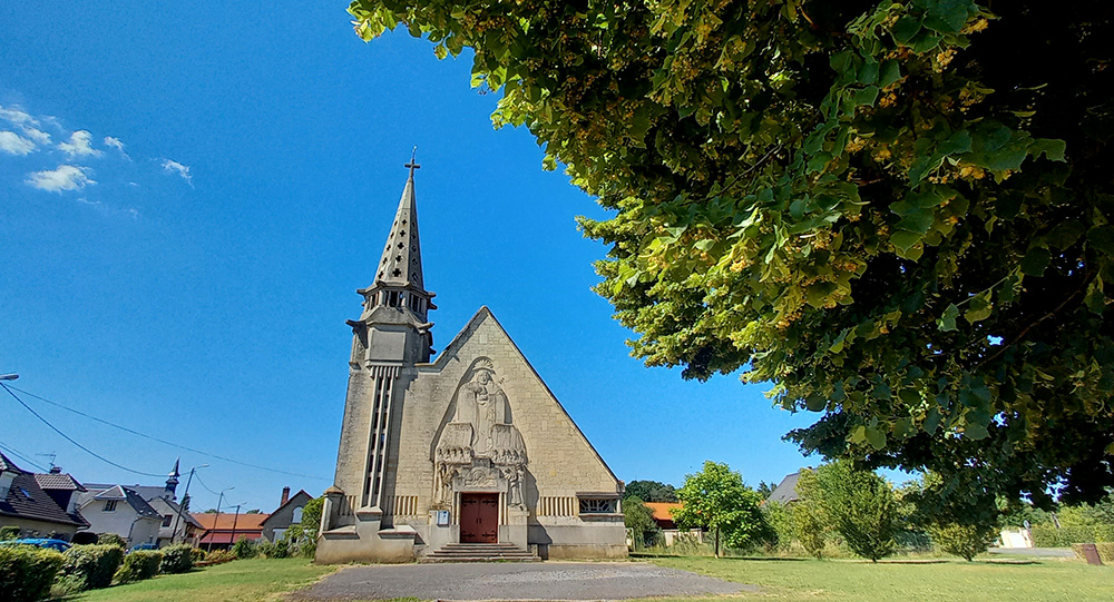 Eglise Saint-Martin 2023 < Monthenault < Aisne < Picardie