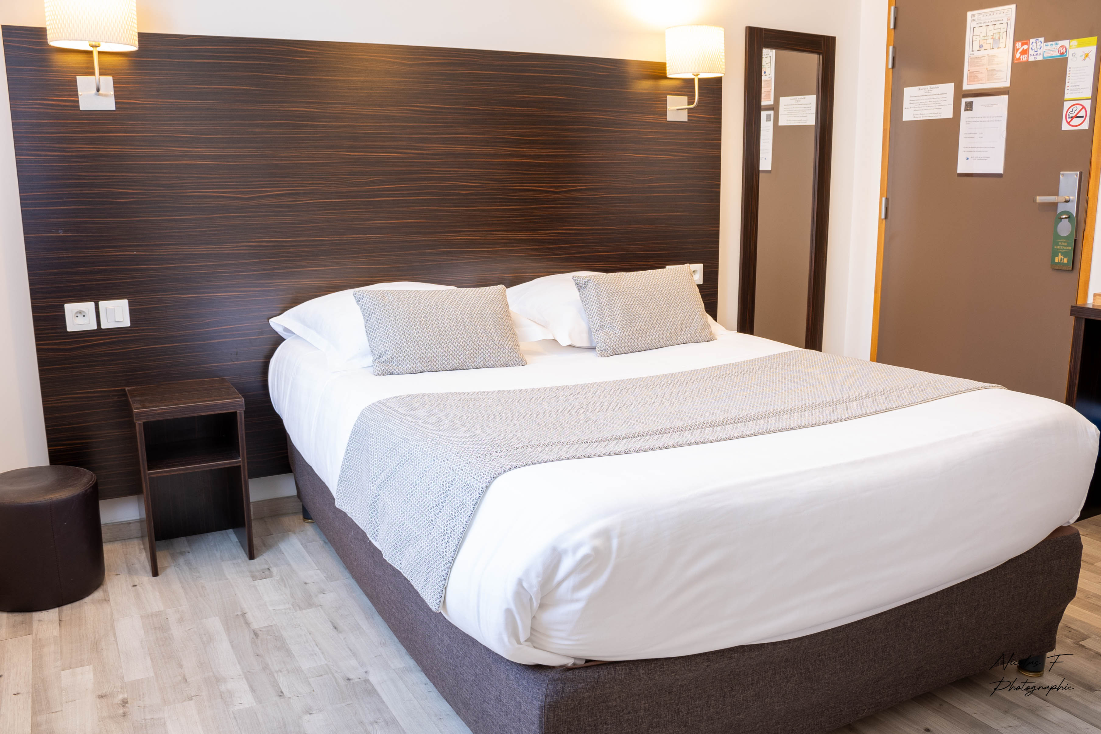 http://Hôtel%20de%20la%20Cathédrale