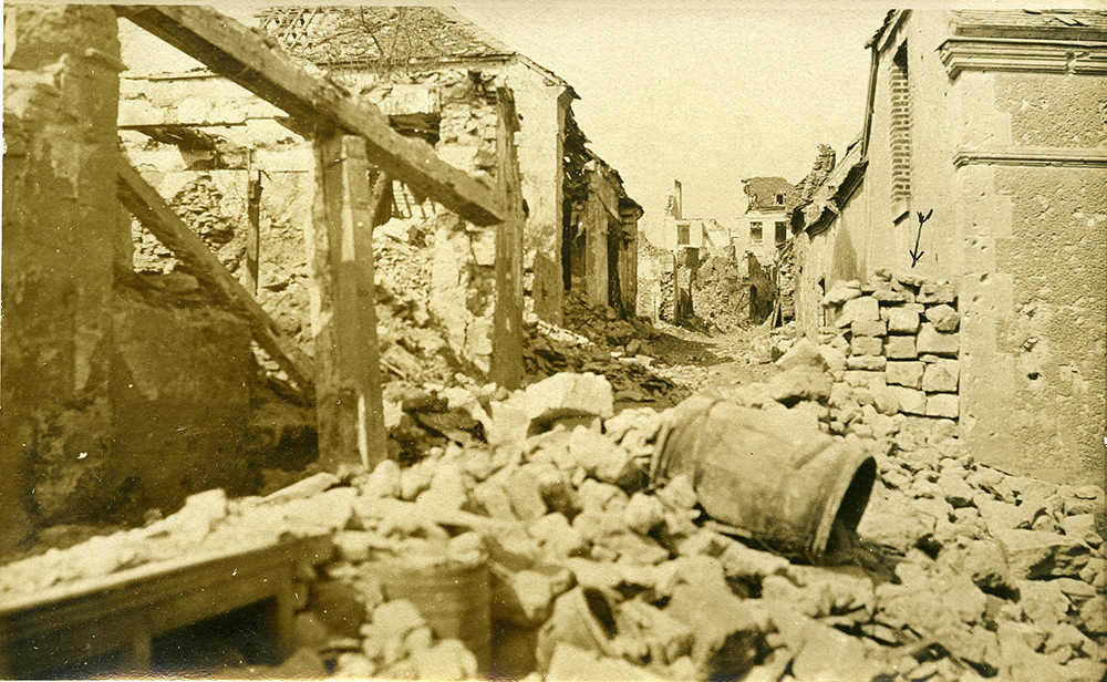 Ruines de la Grande Guerre < Craonne < Aisne < Hauts-de-France