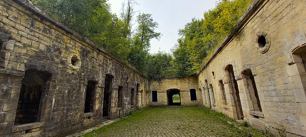 Fort de Mons XII_170923 SIM I