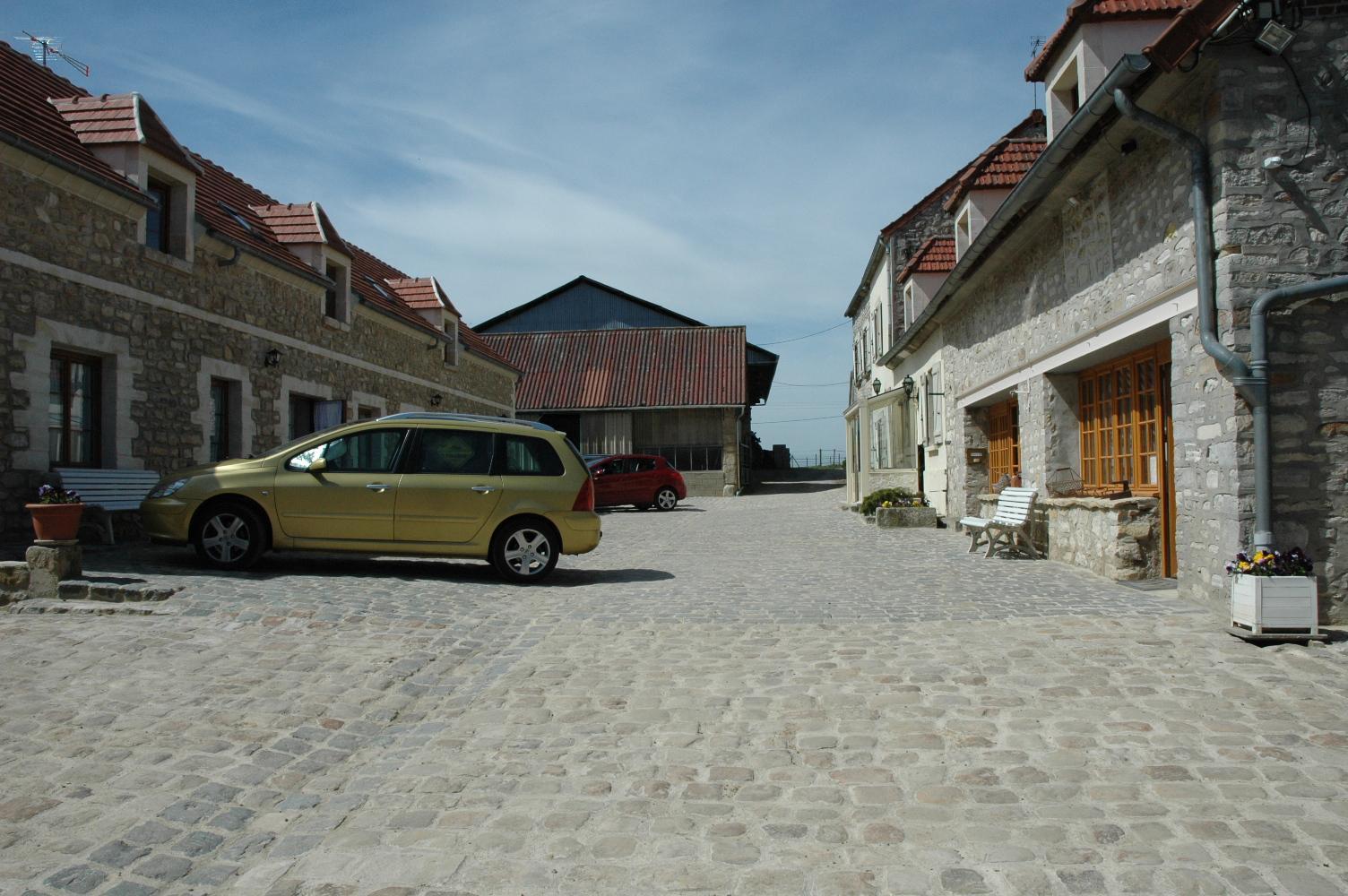 AUGER-SAINT-VINCENT La ferme du raguet