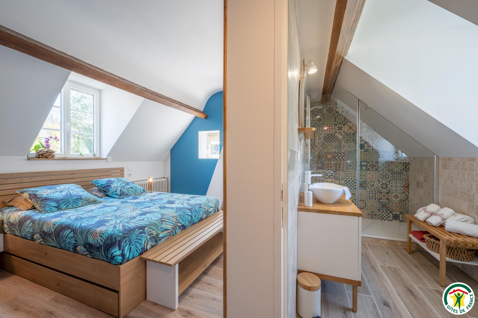 MORIENVAL Re-pause pieds