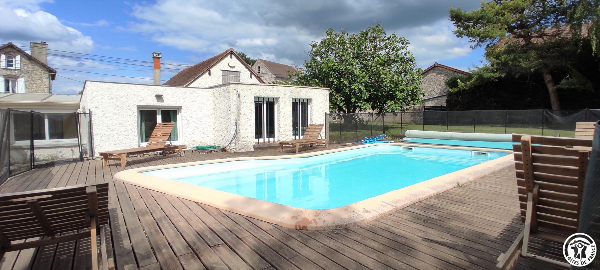 CHEVREVILLE Les Roches