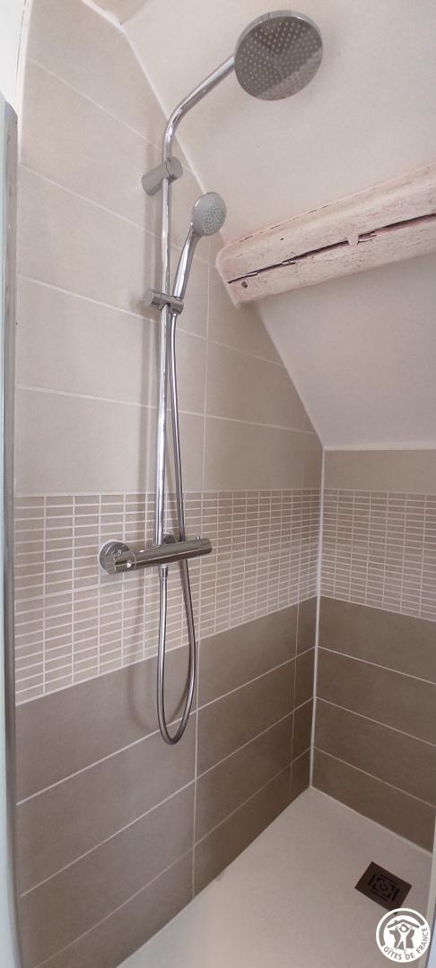 CHEVREVILLE Les Roches