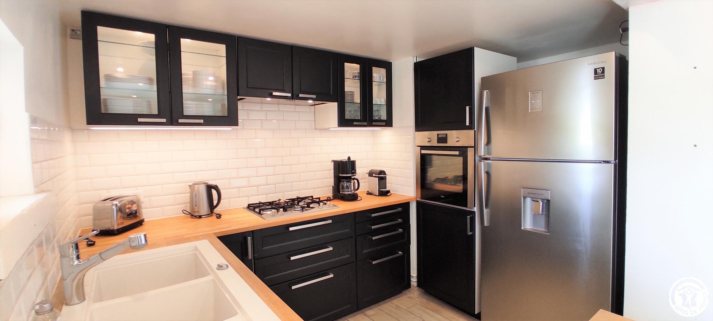 CHEVREVILLE Les Roches