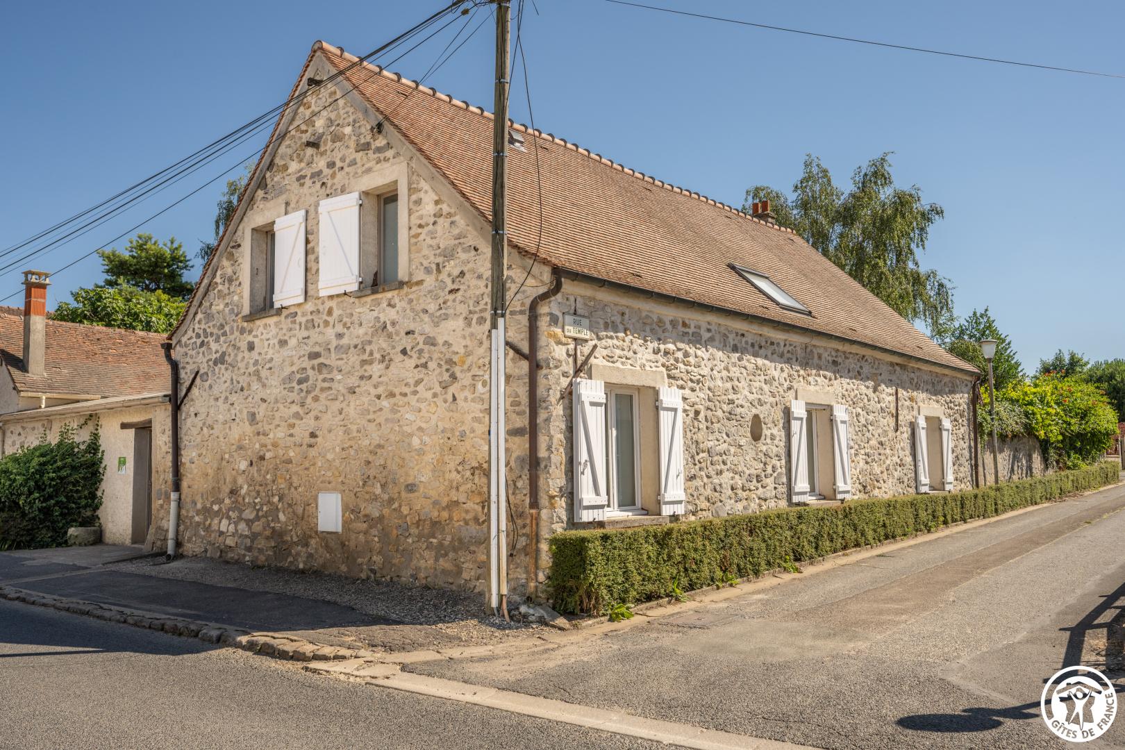 CHEVREVILLE Les Roches