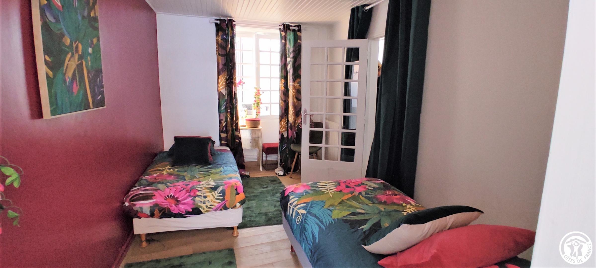 CHEVREVILLE Les Roches