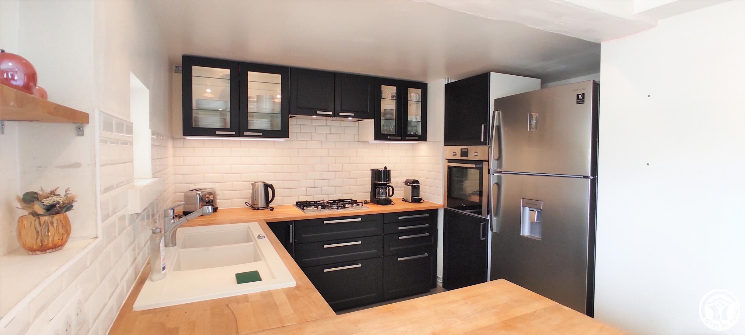 CHEVREVILLE Les Roches