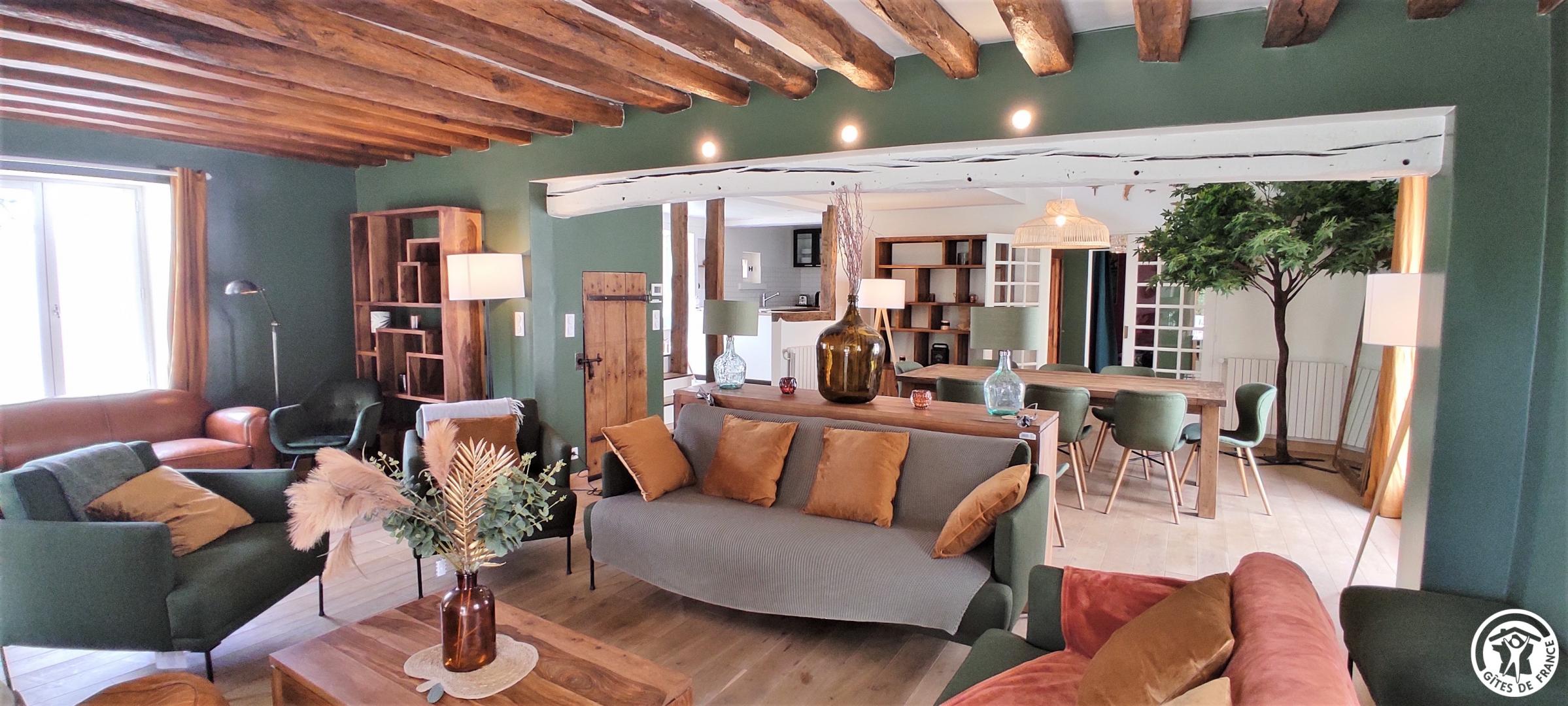 CHEVREVILLE Les Roches