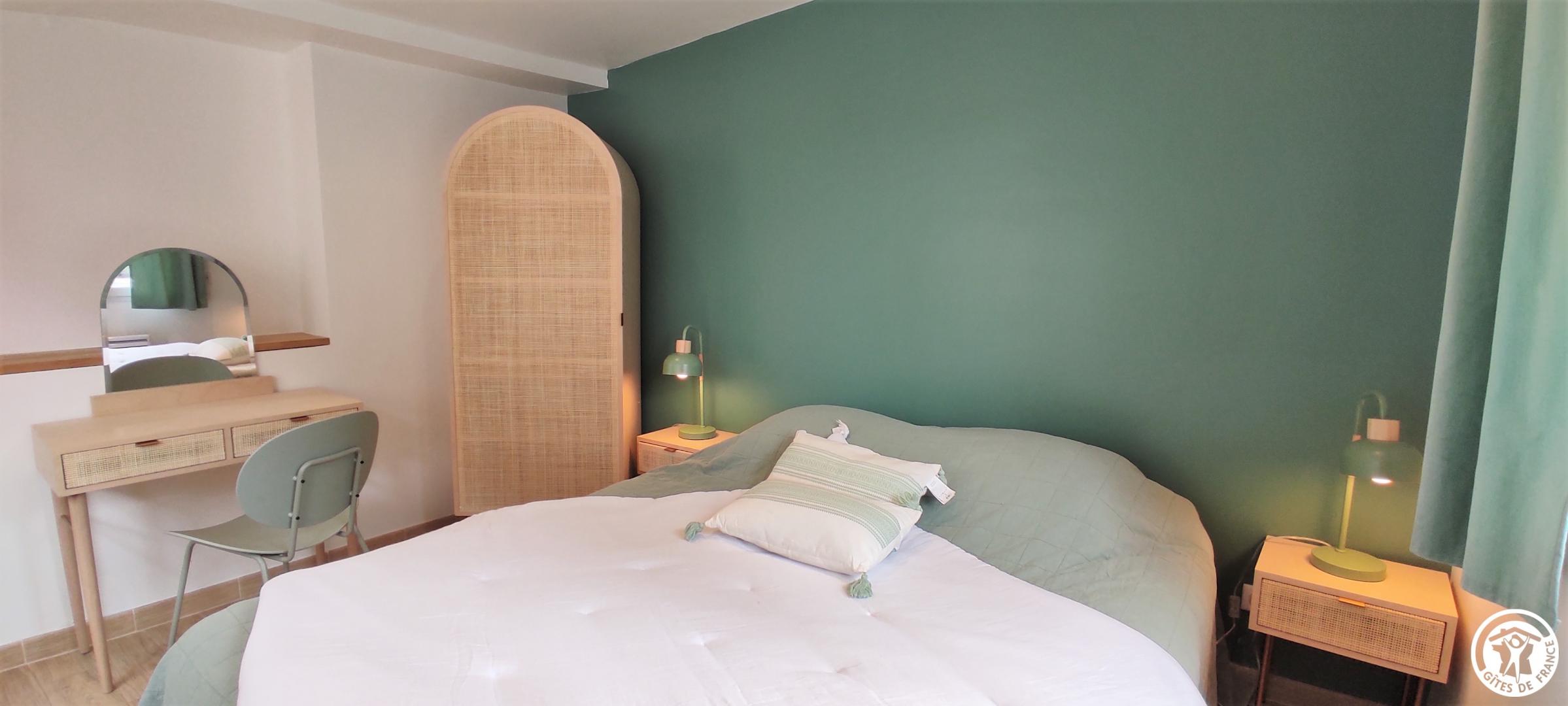 CHEVREVILLE Les Roches