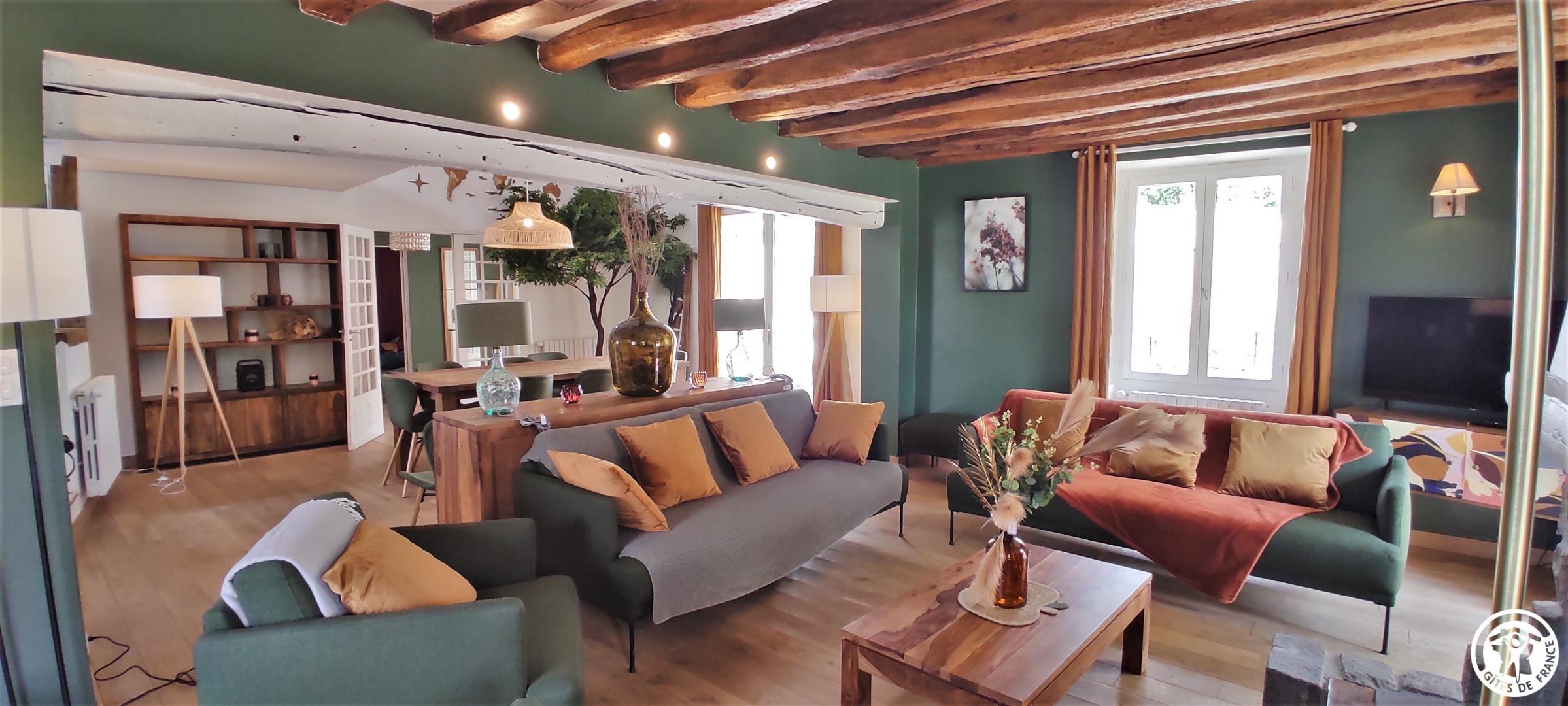 CHEVREVILLE Les Roches