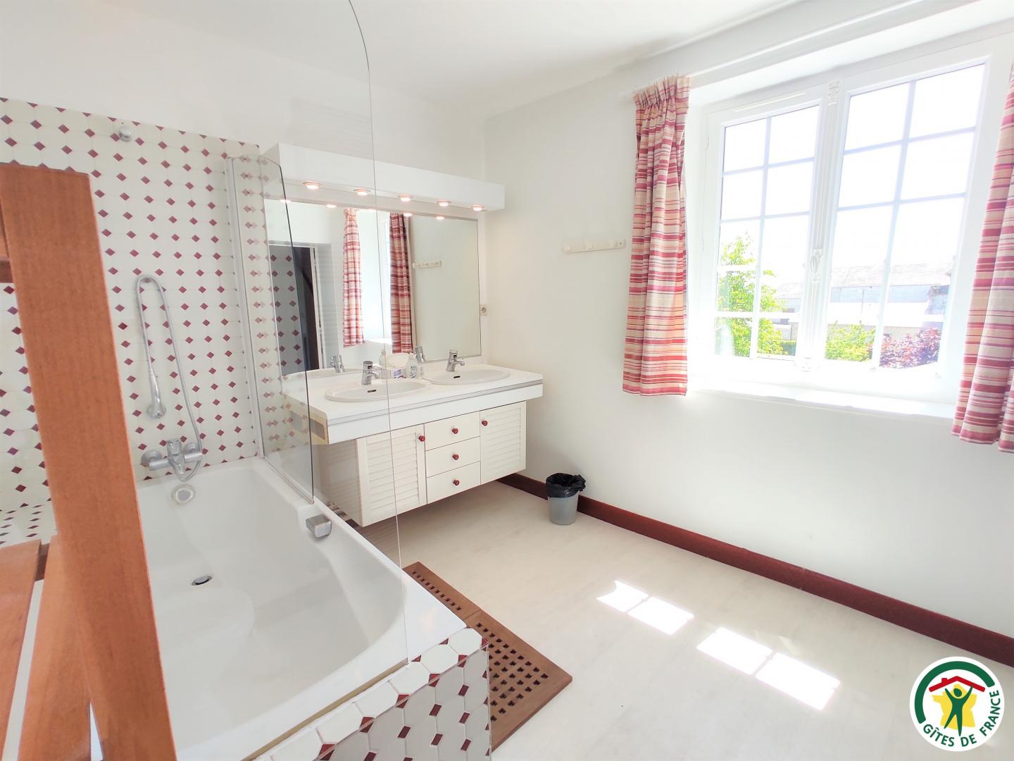 CHEVREVILLE La Pommeraie