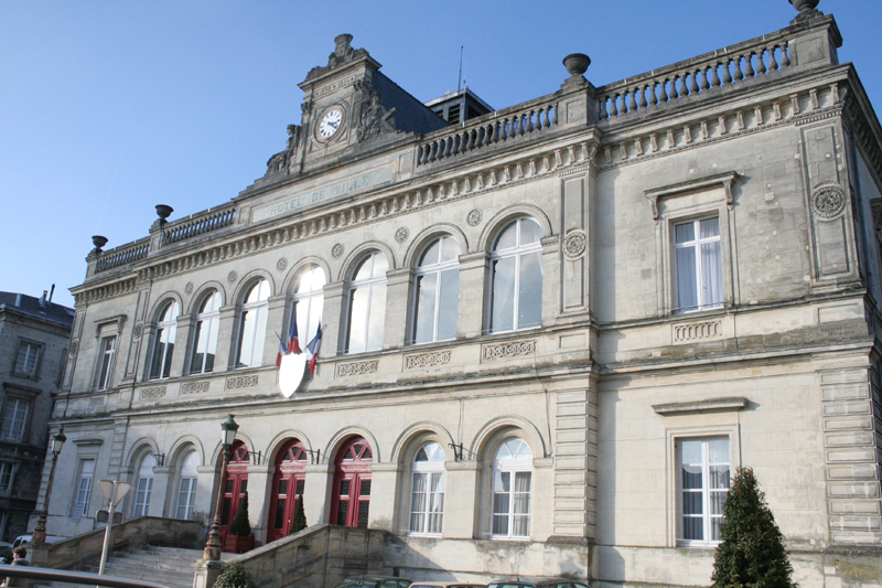 Exposition à Laon : "Voitures, épures…"