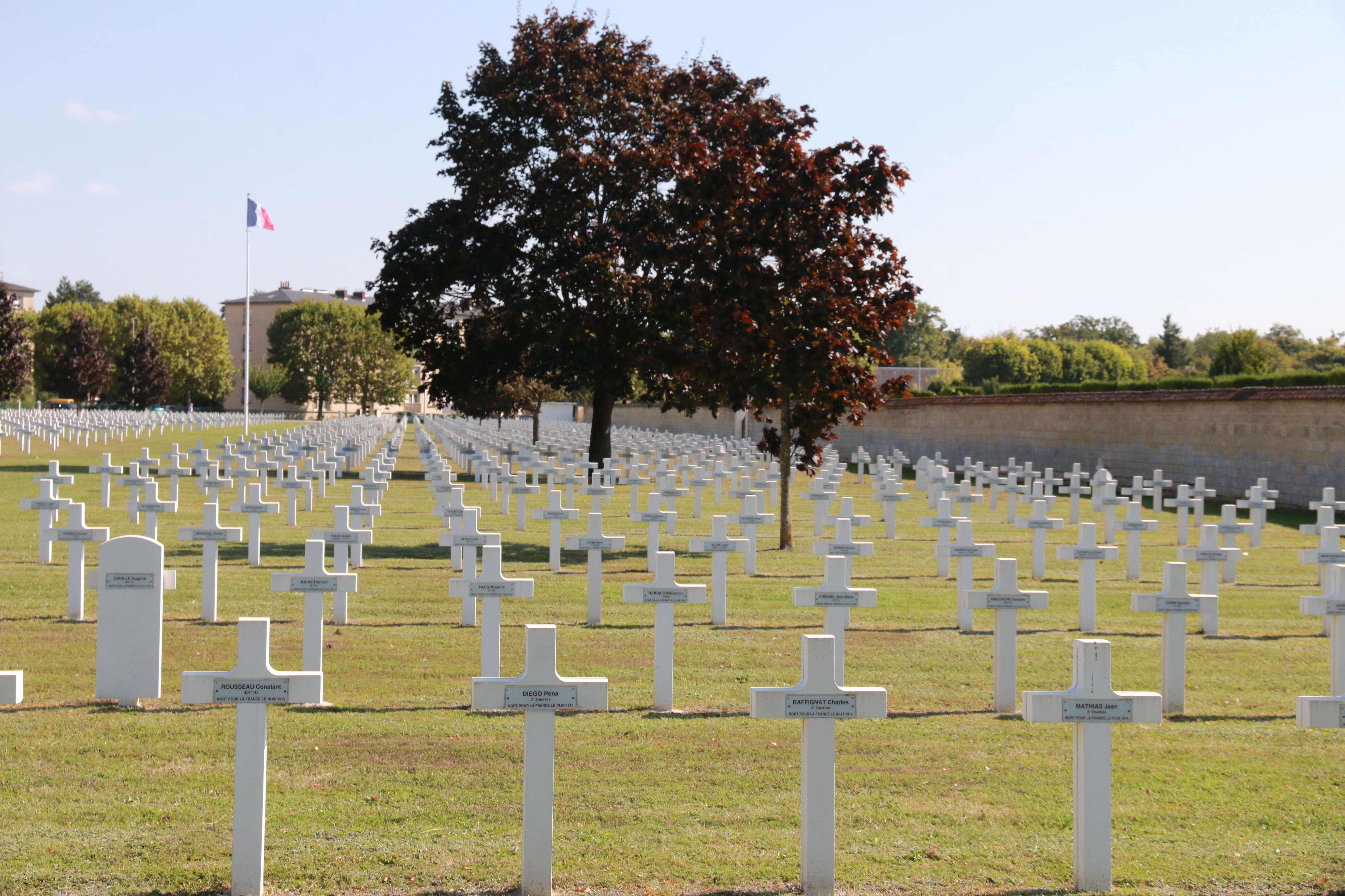 Nécropole nationale française de Compiègne-Royallieu