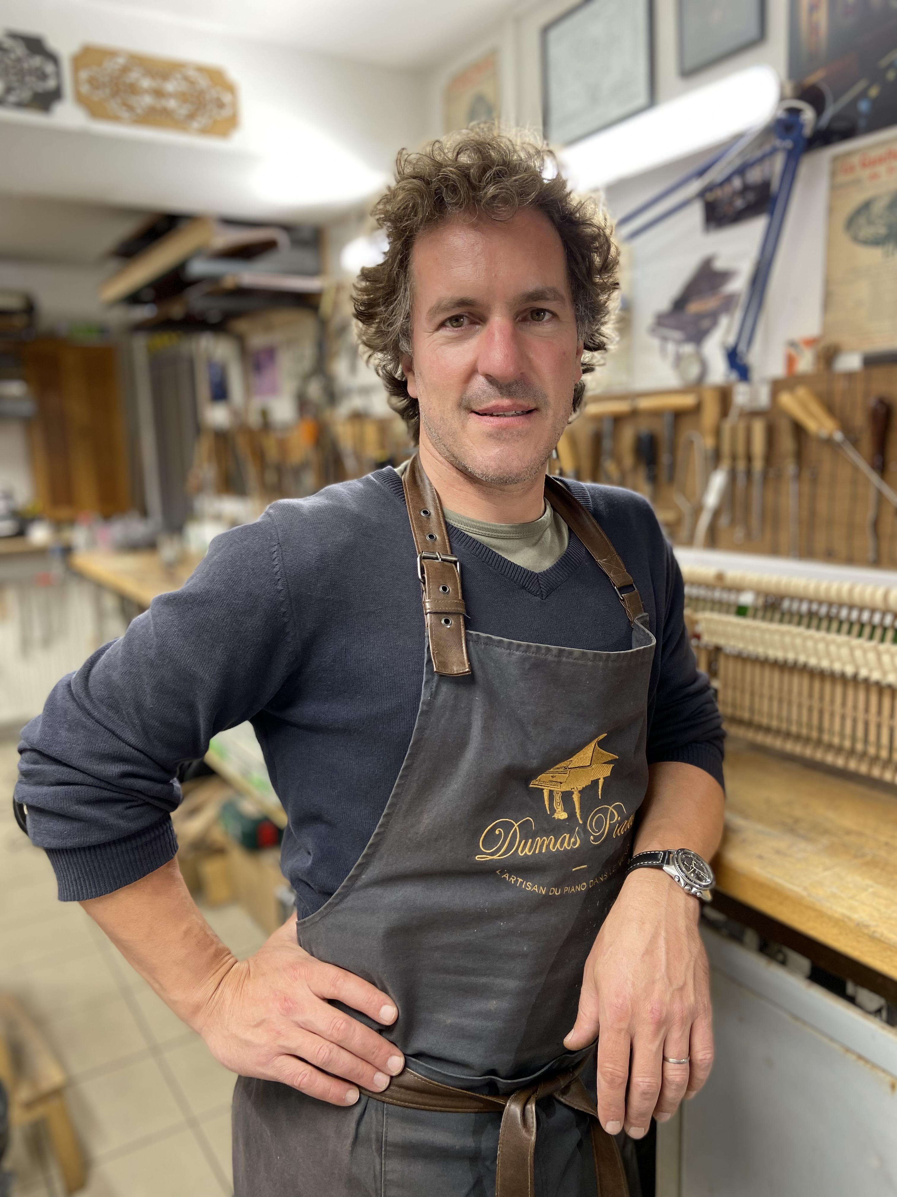 Dumas Piano
