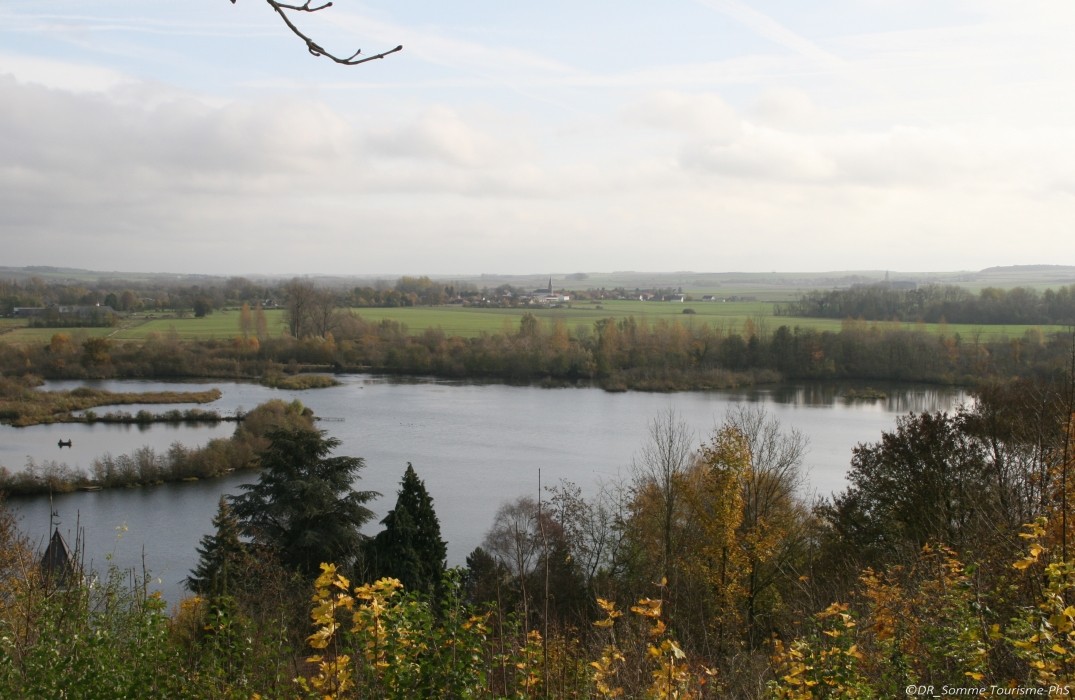 Etangs de la Barette et la Falaise Sainte Colette