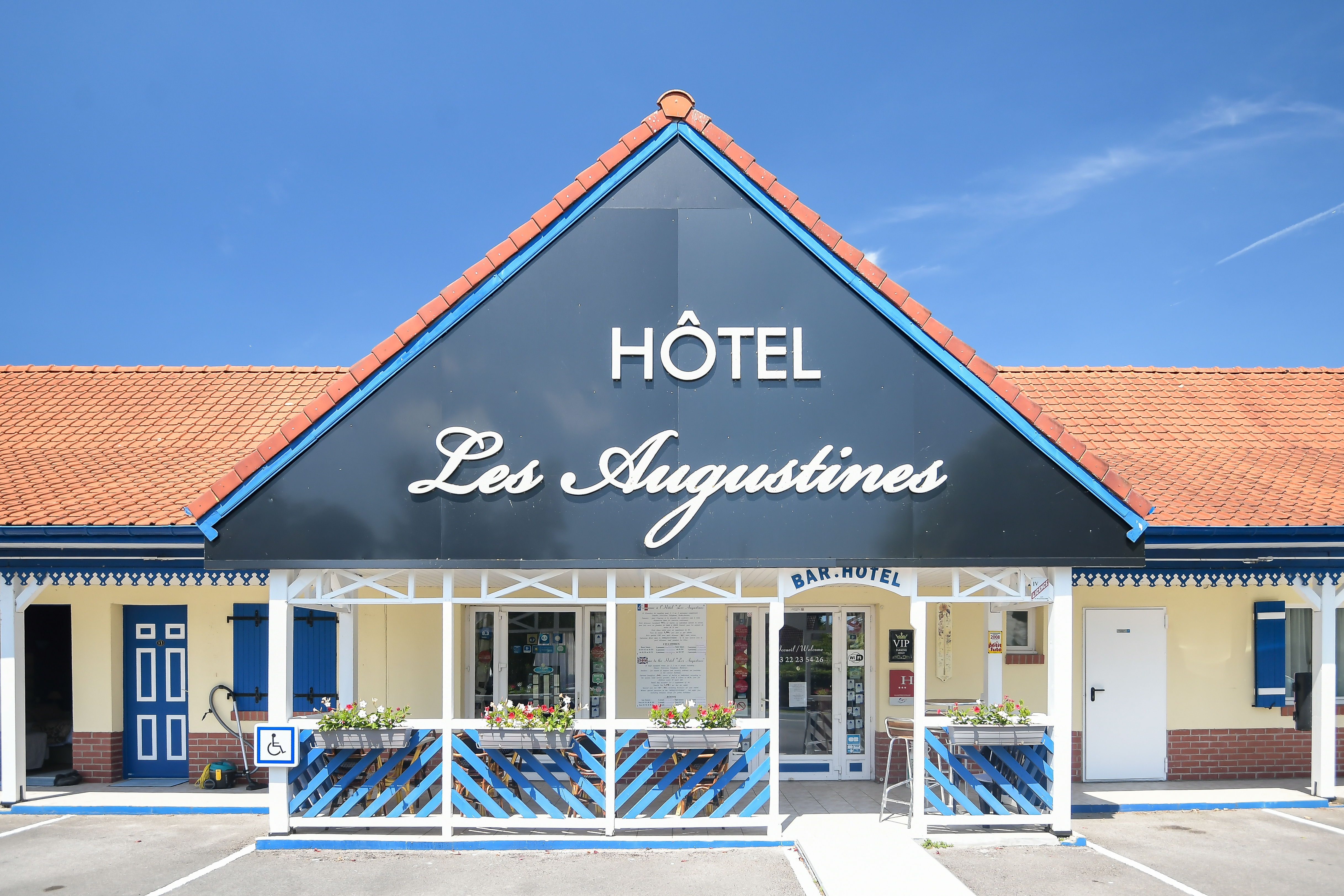 Les Augustines