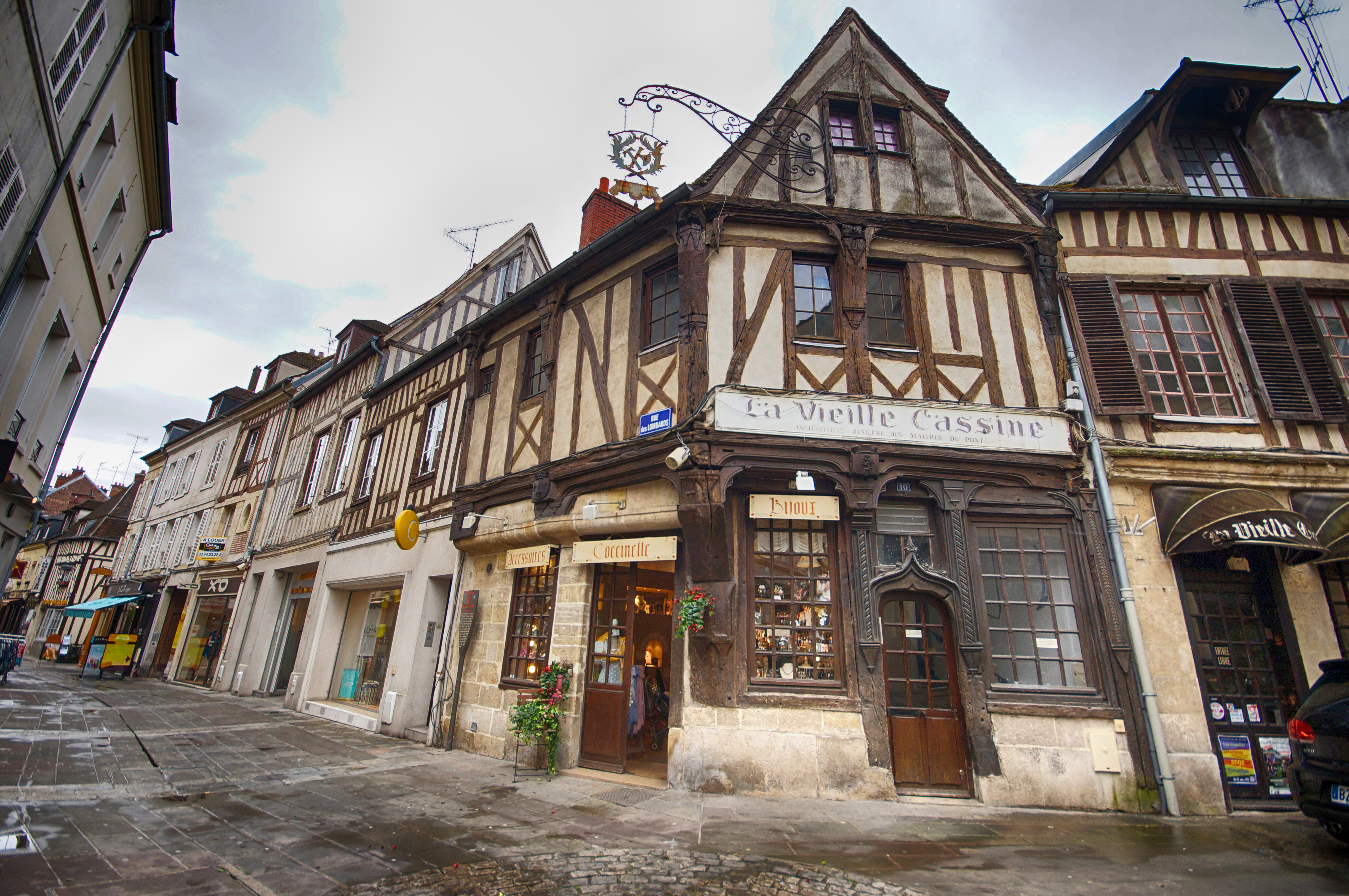 Visite guidée I La ville historique et le Cloître Saint-Corneille