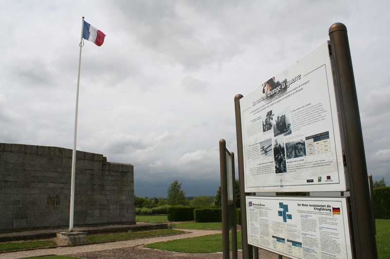Monument des chars d'assaut 2015 I < Berry-au-Bac < Aisne < Picardie