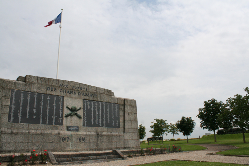 Monument des chars d'assaut 2015 II < Berry-au-Bac < Aisne < Picardie